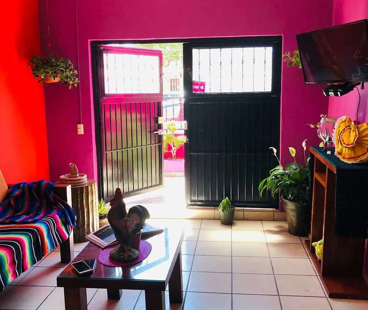 Hostal La Generala, 100 % Mexicana Guadalajara