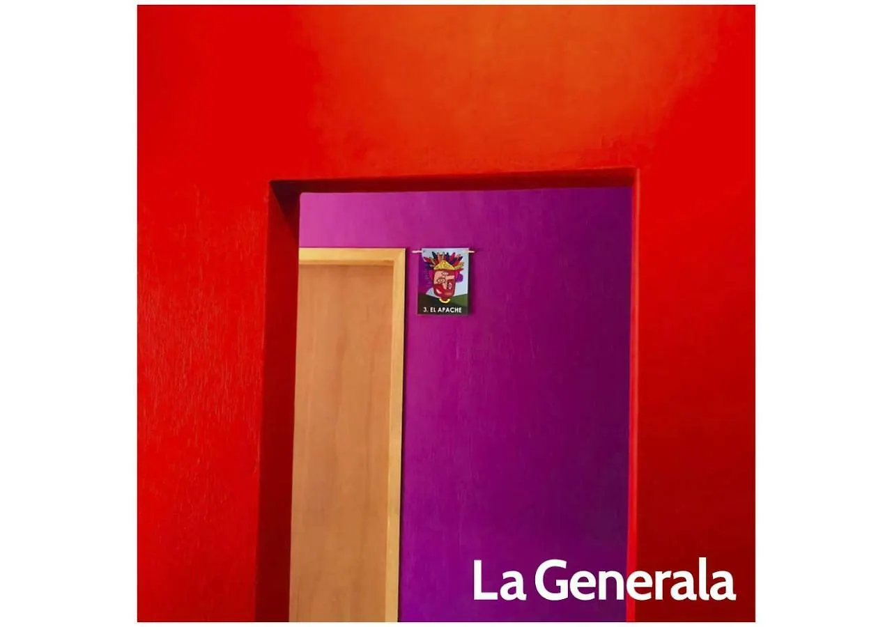 ** Guest house Hostal La Generala, 100 % Mexicana Guadalajara Mexico